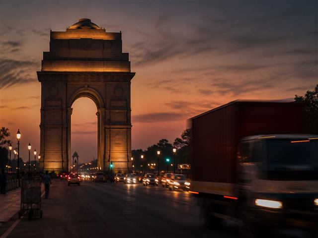 Delhi city — check traffic challan