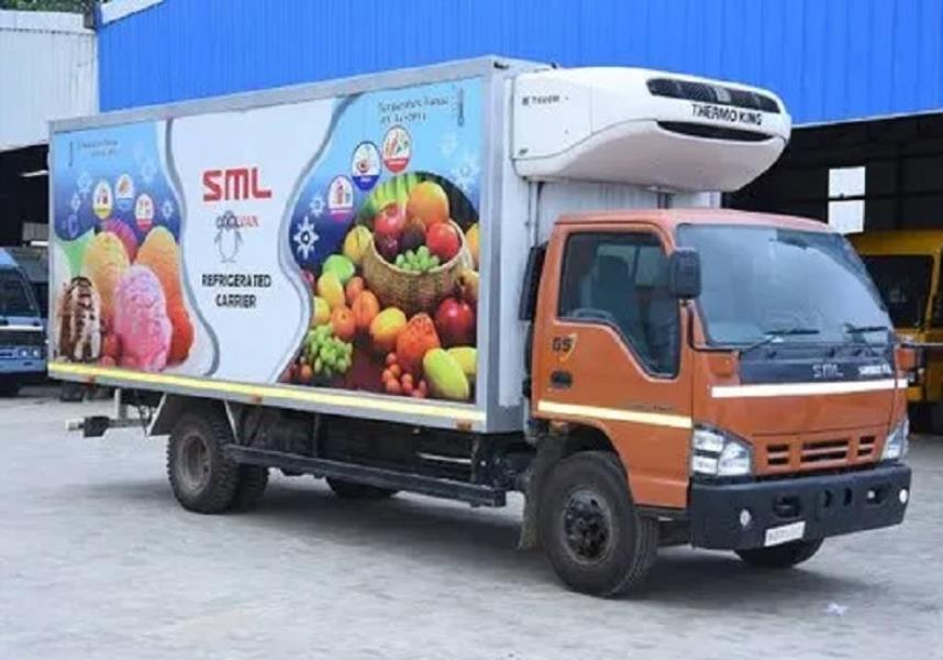 SML Isuzu Sartaj 7.2T CNG Trucks