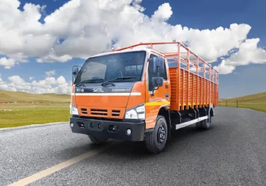 SML Isuzu Supreme 7.5T CNG Trucks
