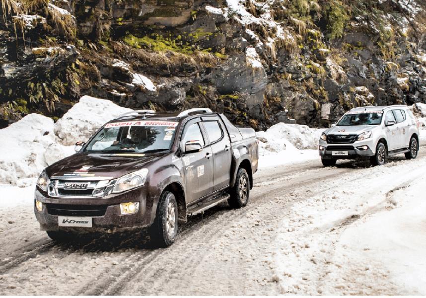 Isuzu V-Cross Small Vehicles