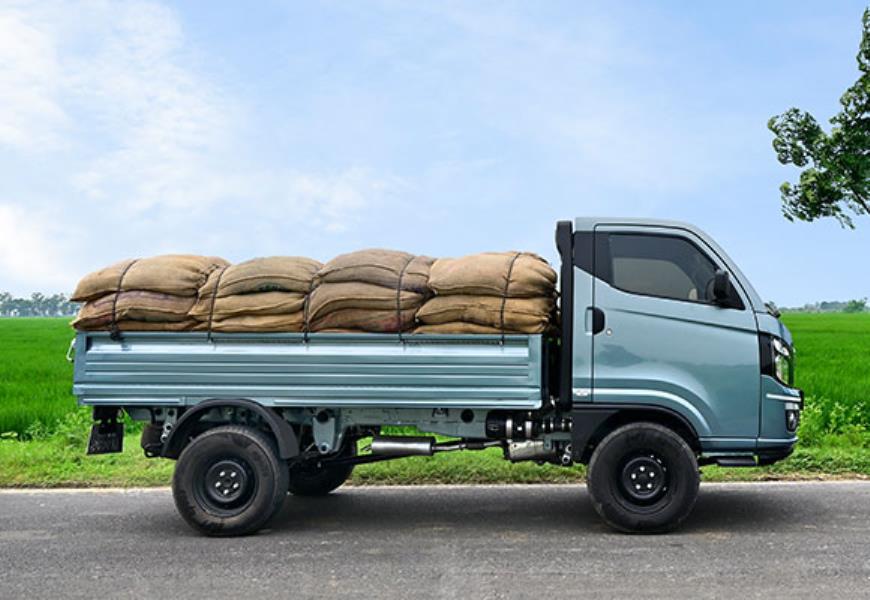 Tata Intra V50 Small Vehicles