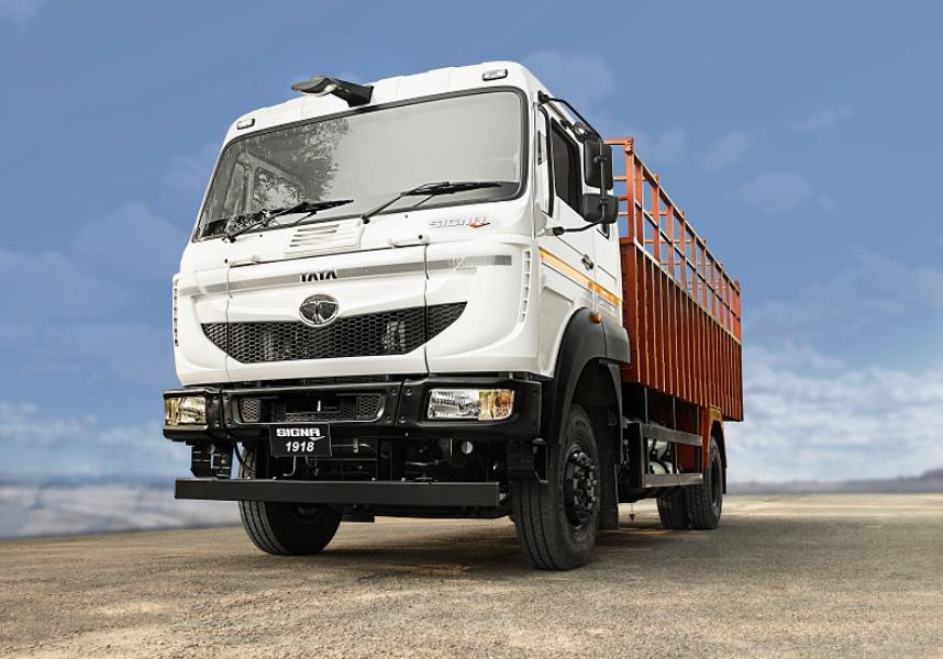 Tata LPT 1918 CNG Trucks