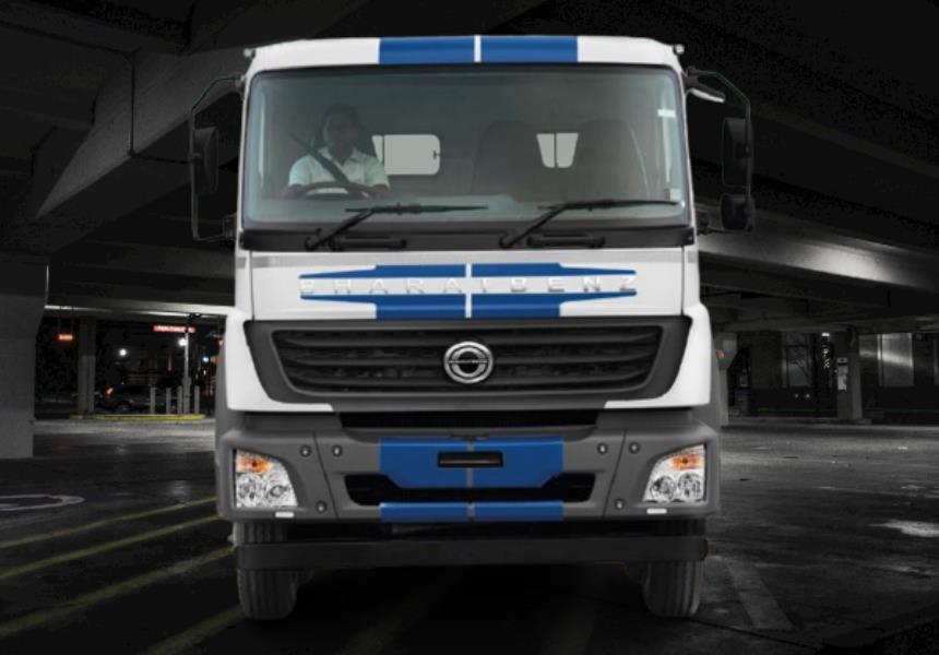 BharatBenz 2523R Truck photo 1