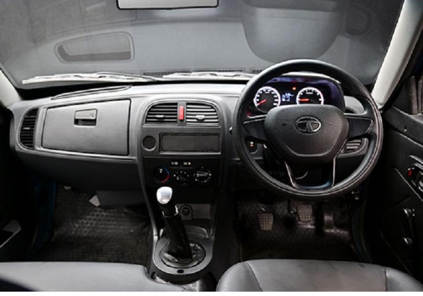 Tata Yodha Ex Crew Cab AC Small Vehicles