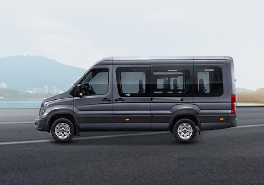 Force Urbania 3350: 10 Seater Small Vehicles