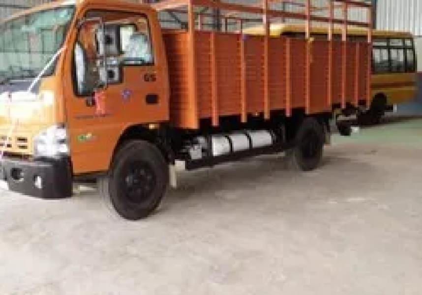 SML Isuzu Metro CNG Trucks