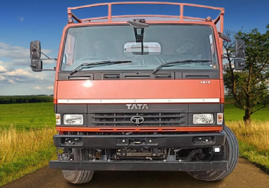 Tata 1812g LPT CNG Trucks
