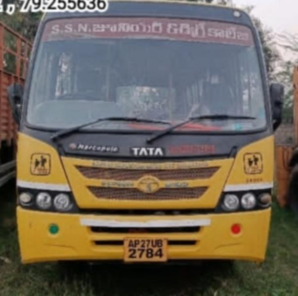 Tata LP 909