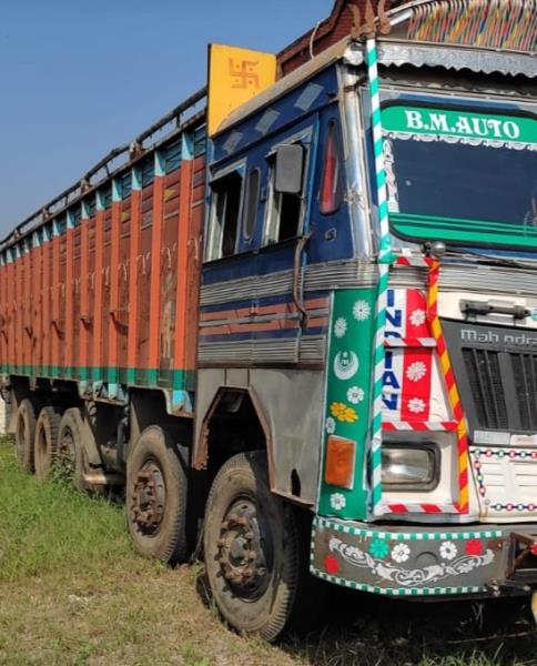 Mahindra Blazo 40 image 2