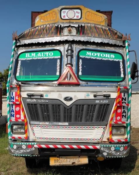Mahindra Blazo 40 image 3
