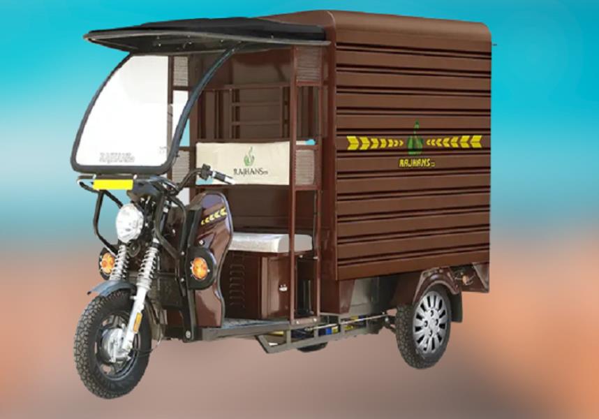 Rajhans Delivery Van