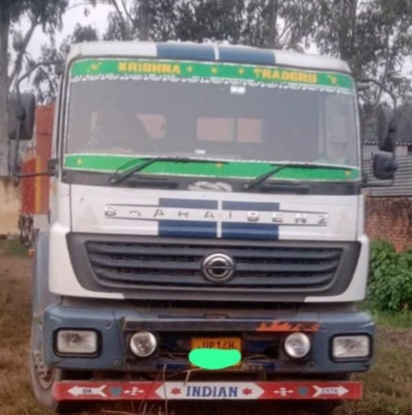 BharatBenz 5528T