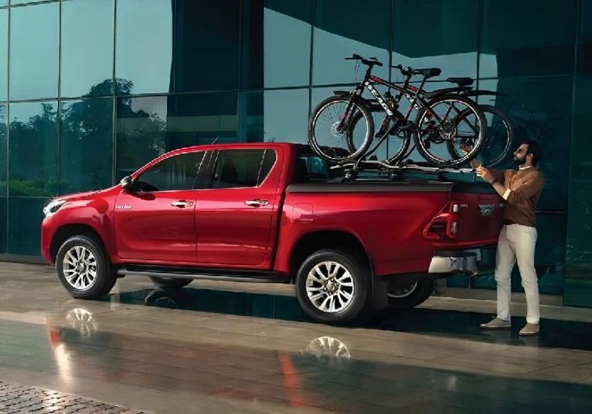 Toyota Hilux Small Vehicles