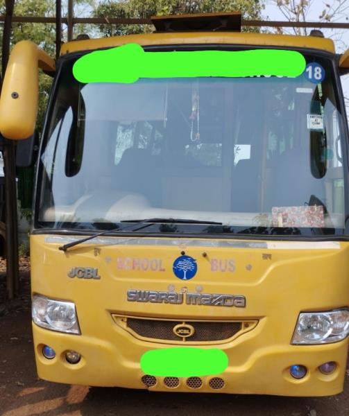SML Isuzu Executive