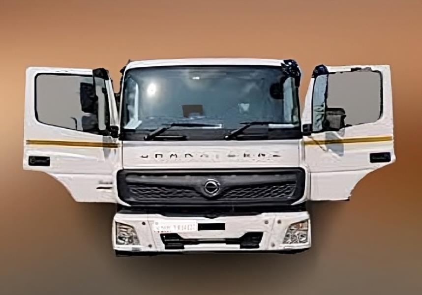 BharatBenz 5432T Trucks