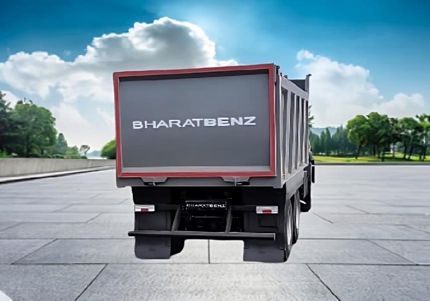 BharatBenz 1926C Trucks