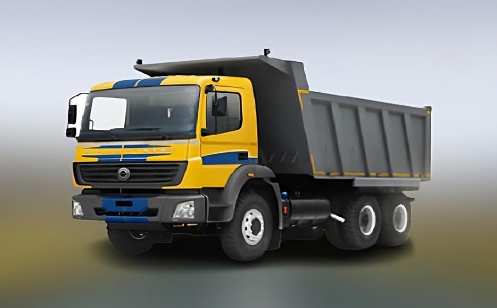 BharatBenz 2826C Trucks