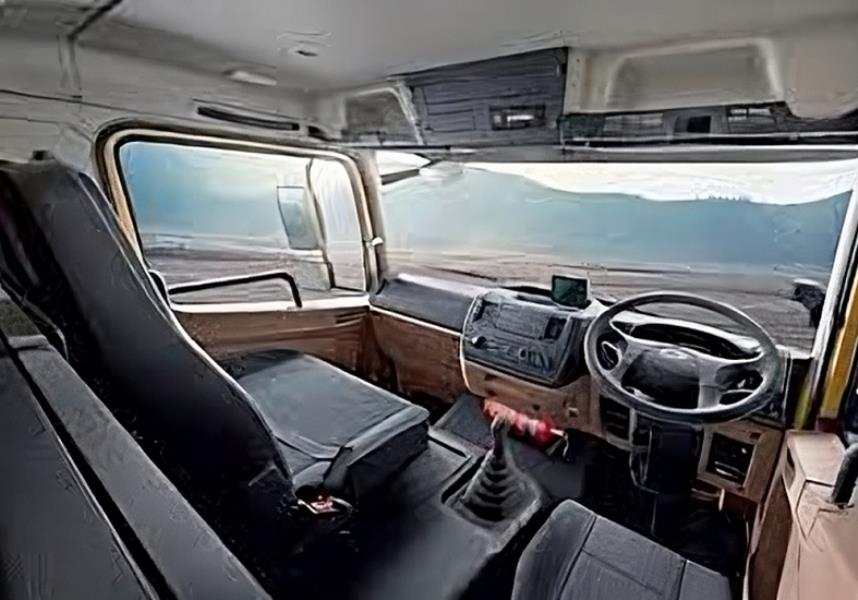 BharatBenz 2826 RMC Trucks
