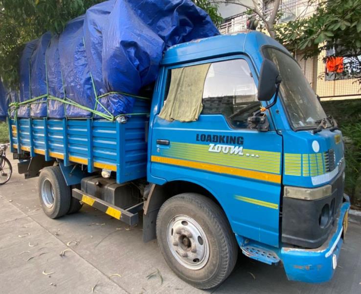 Mahindra Loadking image 2