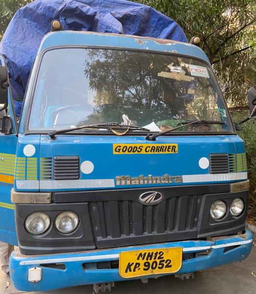 Mahindra Loadking