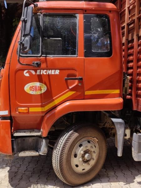 Eicher 3014 image 2