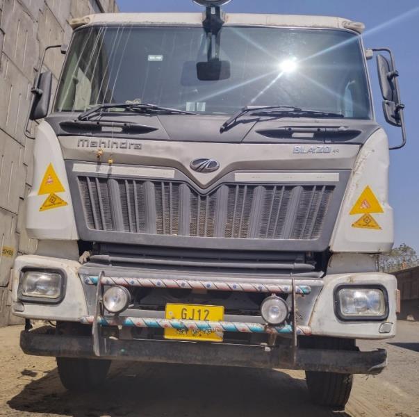 Mahindra Blazo 49 image 5