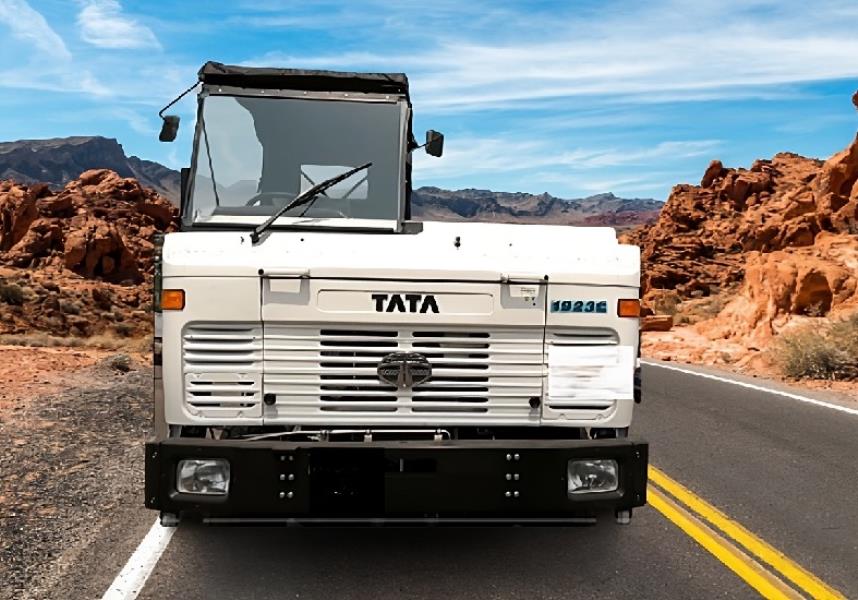 Tata LPT 1921 Turbotronn 2.0 Trucks
