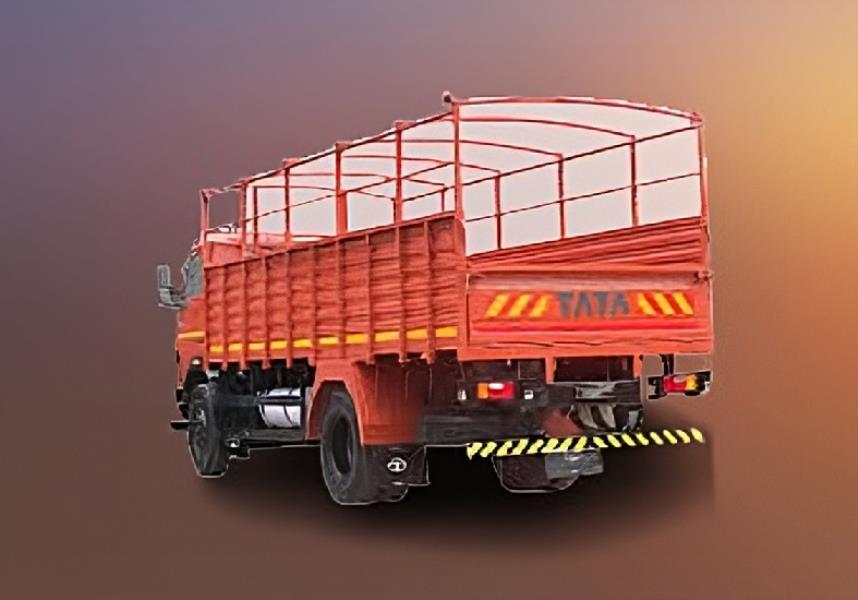 Tata 1616 LPT Sleeper Trucks