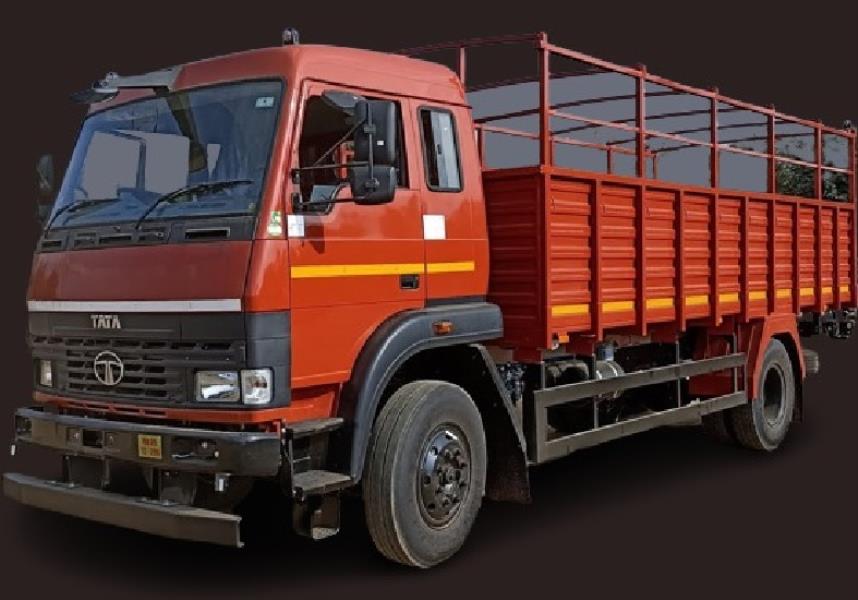 Tata 1816 LPT Sleeper