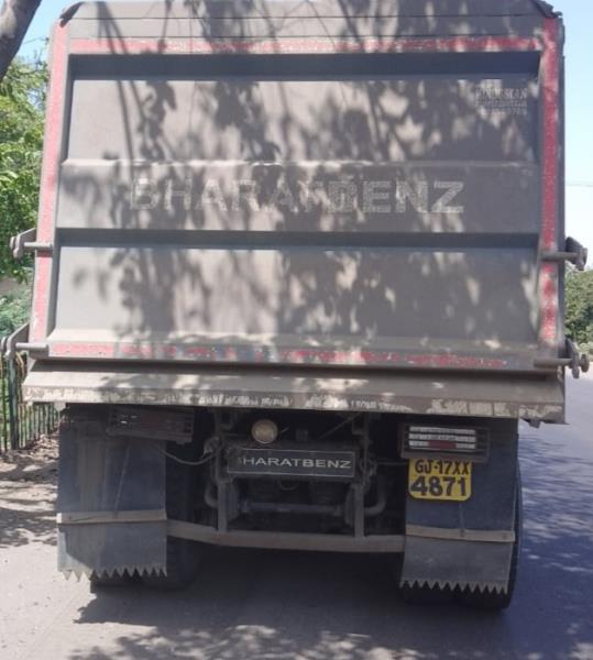 BharatBenz 3528 image 2