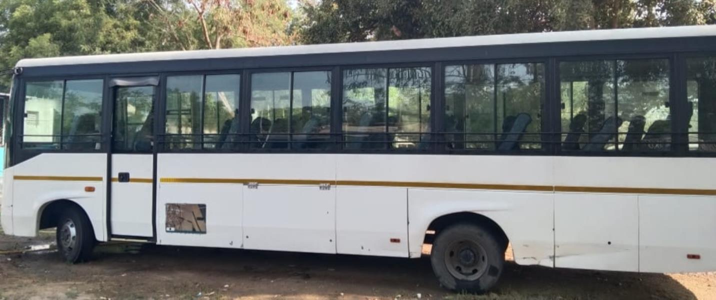 BharatBenz 917 image 3