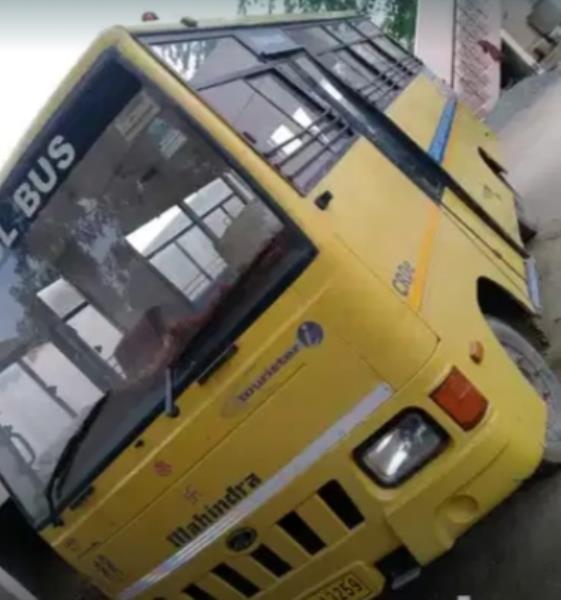 Mahindra T25 image 3