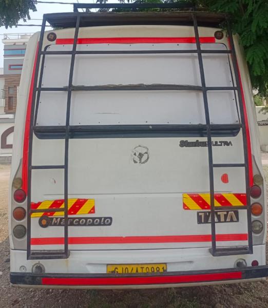 Tata LPO 10.2 Starbus Ultra image 2