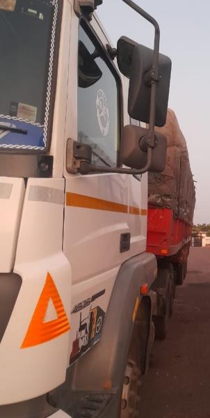 BharatBenz 4928 image 3