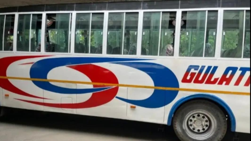 Tata LP 1515 image 2