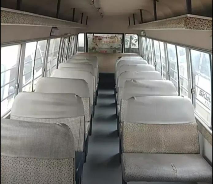 SML Isuzu Standard image 2