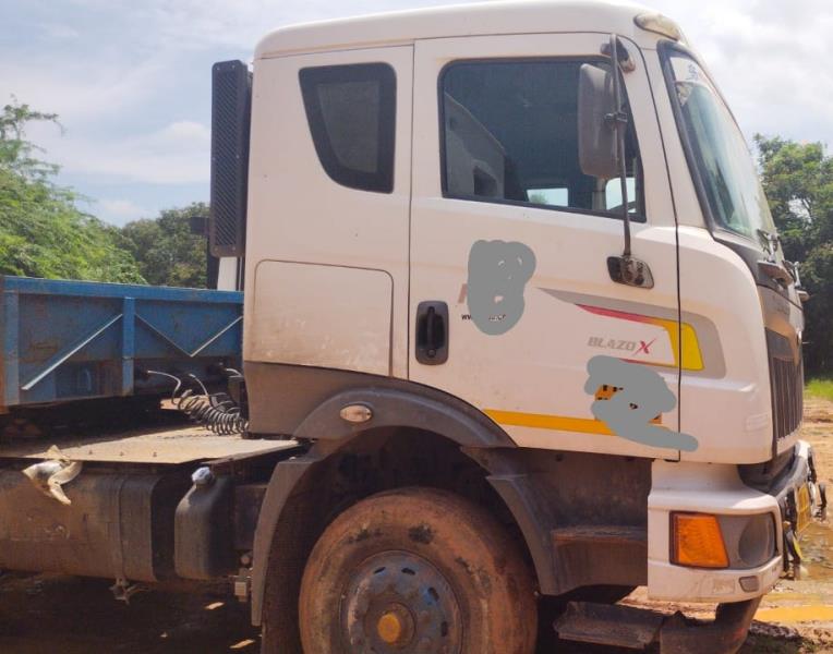 Mahindra Blazo 40 image 2