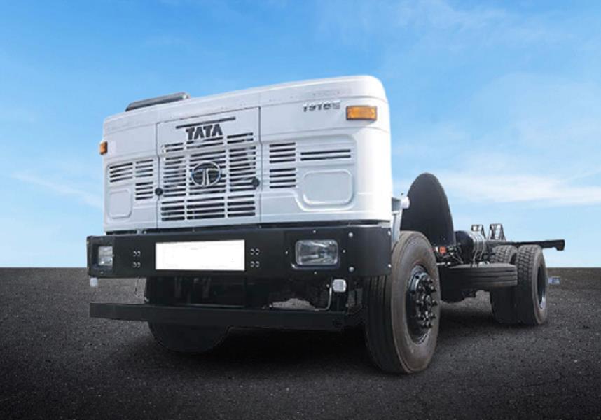 Tata LPT 1916 Cowl