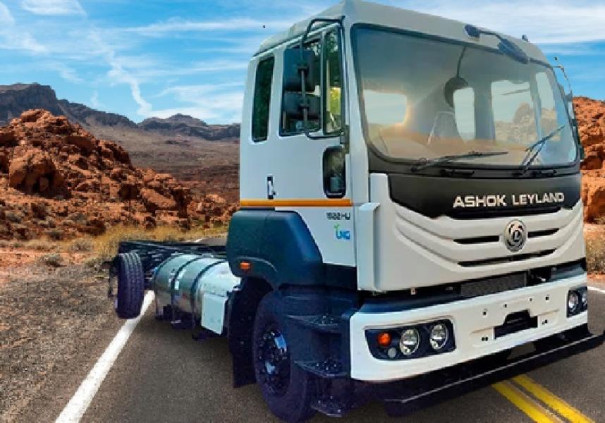 Ashok Leyland 1922 LNG Truck photo 1