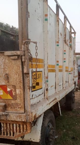 Mahindra Jayo image 2
