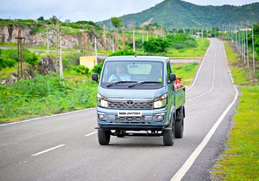 Tata Intra V50 LNT Small Vehicles