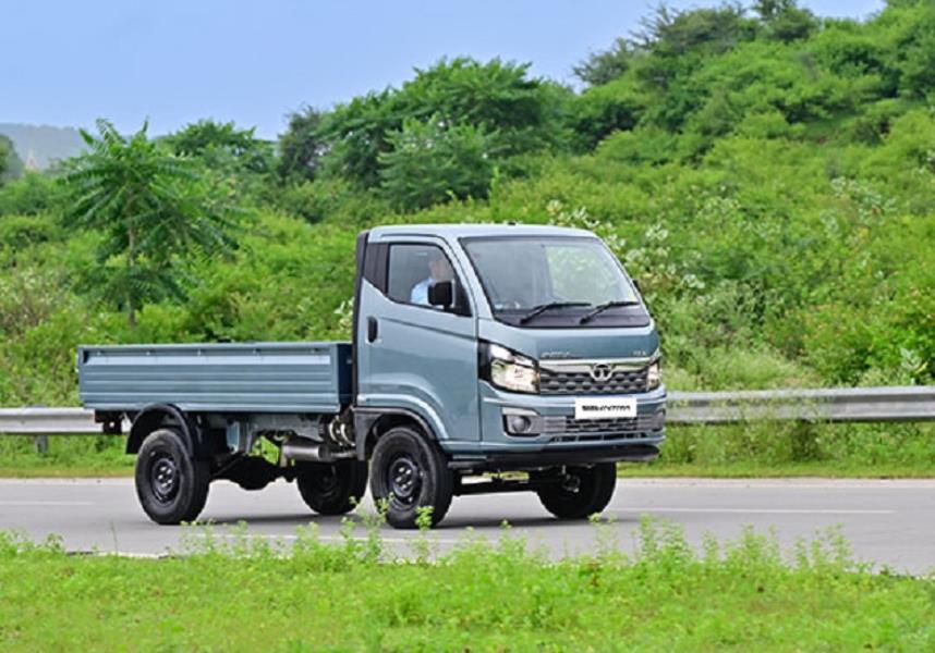 Tata Intra V50 LNT Small Vehicles