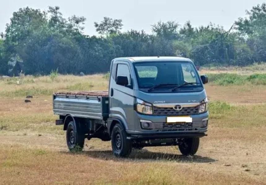 Tata Intra V70 AC Small Vehicles