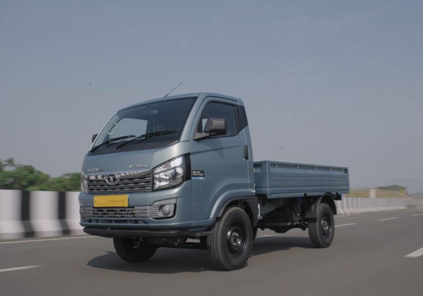 Tata Intra V70 AC