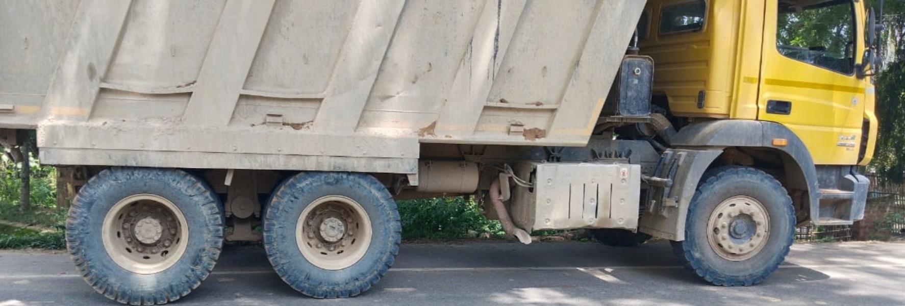 BharatBenz 2823R image 3