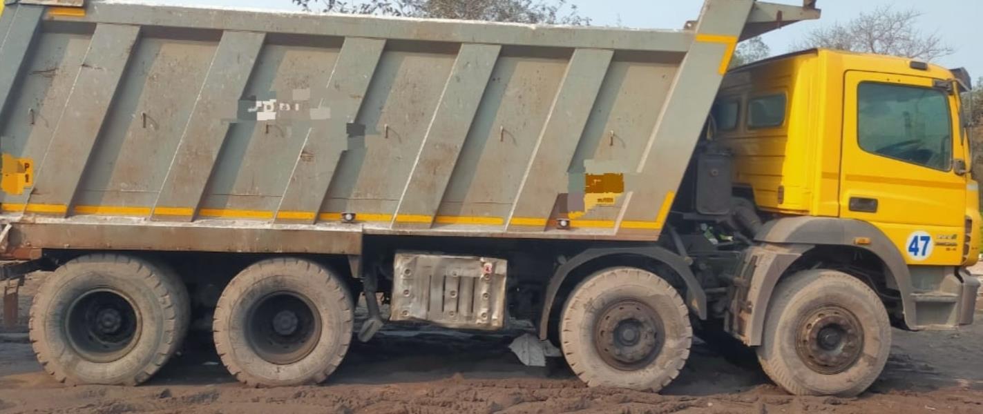 BharatBenz 2528C image 3