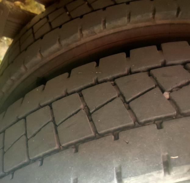 Eicher 1075 image 3