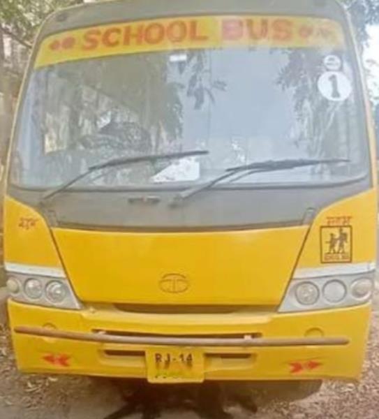 Tata LP 1512