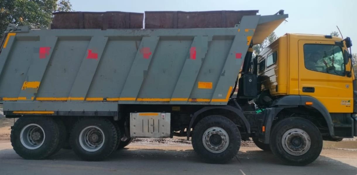 BharatBenz 3528 image 2