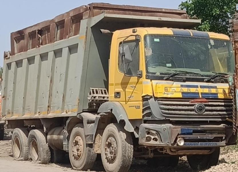 BharatBenz 3128